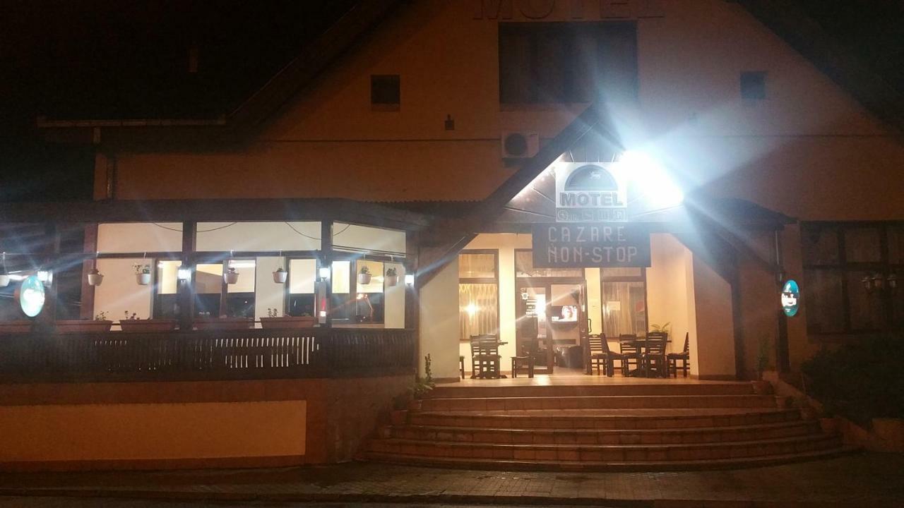 Motel Restaurant Lowe Deva Exterior foto